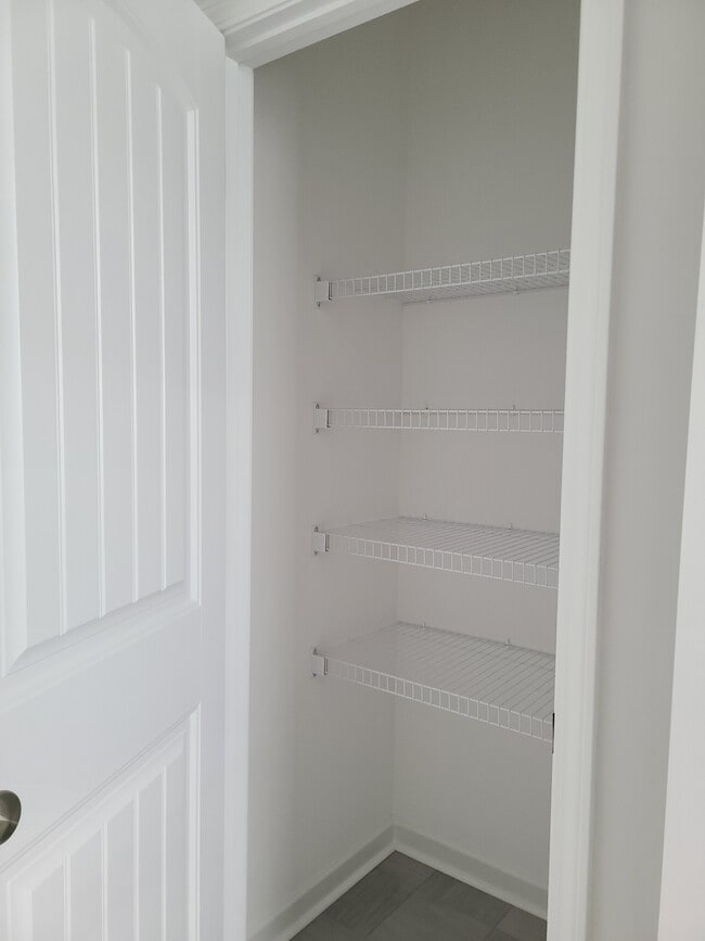 Building Photo - 4113 Pegasus Pkwy