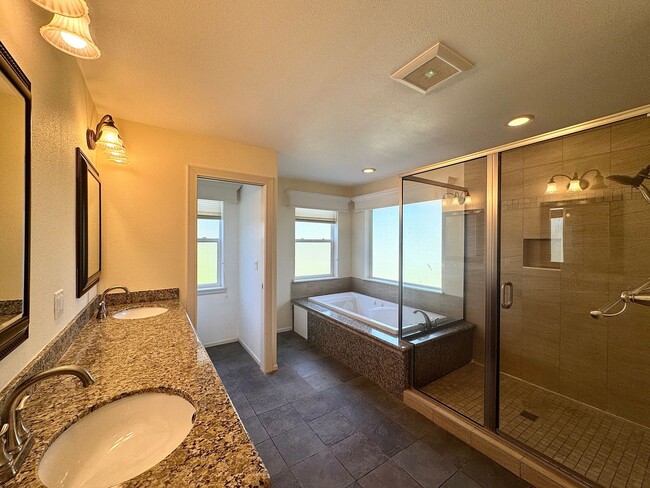 Building Photo - Stunning Bellevue Home with Lush Gardens & Prime Location