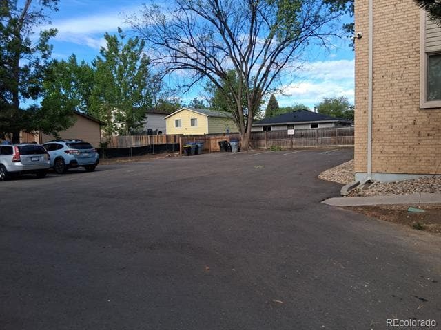 Building Photo - 1331 Merl Pl