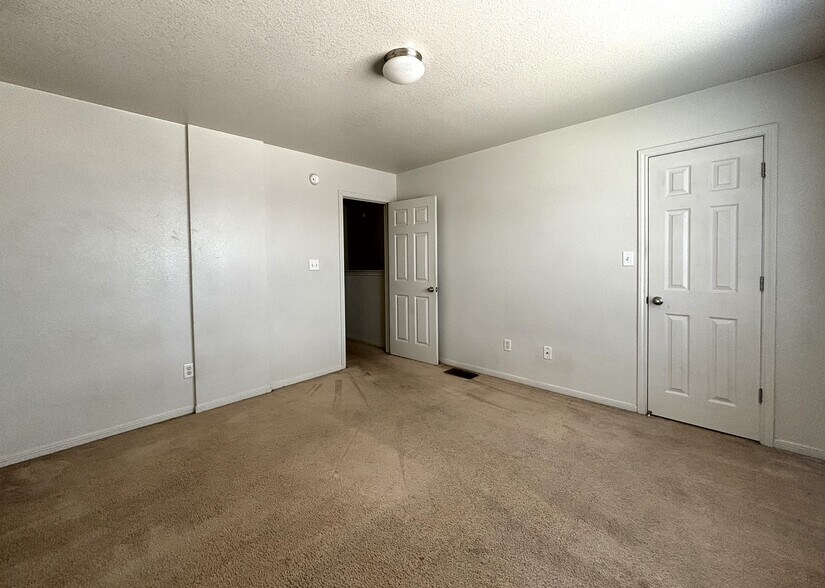 Building Photo - 4106 Shasta