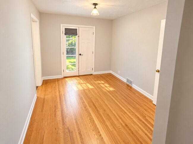 Building Photo - 1648 S 1300 E