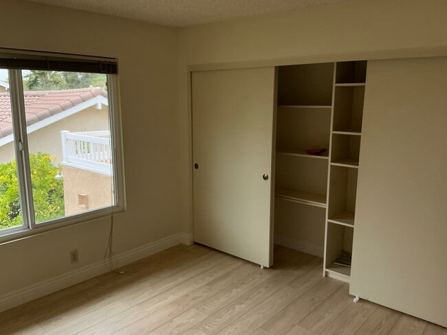 Building Photo - Charming 4 Bedroom 2 Bath 2 Story Home in the City of Fullerton