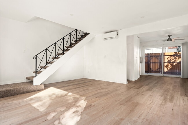 Building Photo - Canyon Edge Townhomes