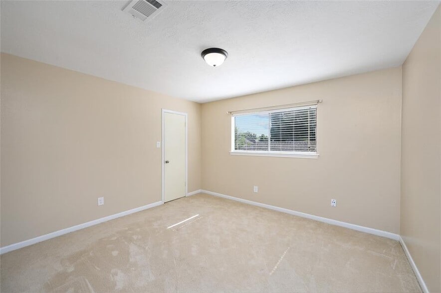 Building Photo - 12826 Westmere Dr