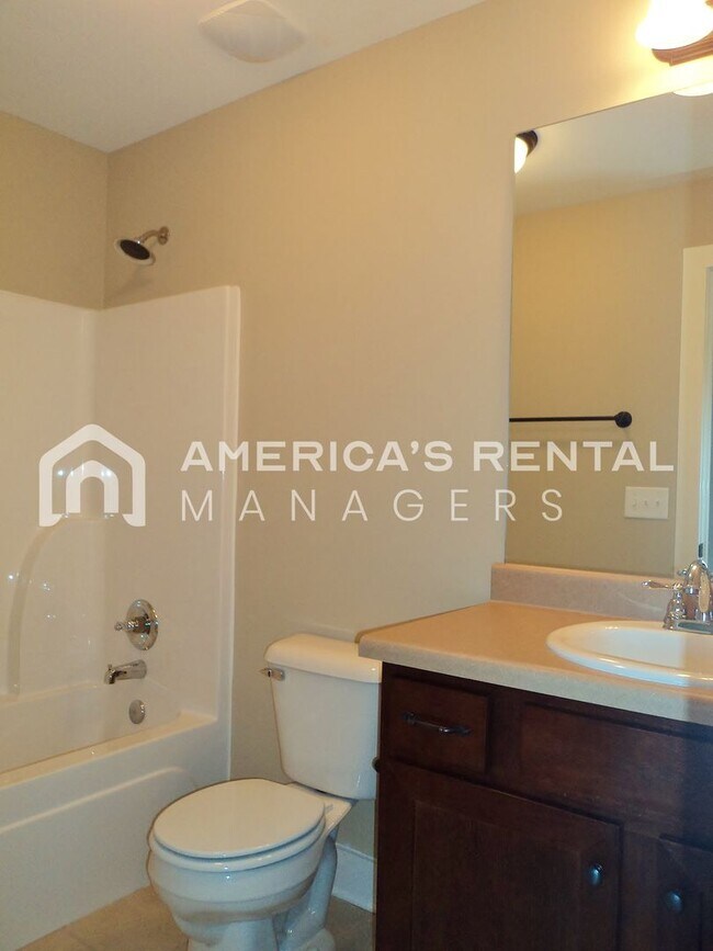 Building Photo - Home For Rent in Calera, AL!