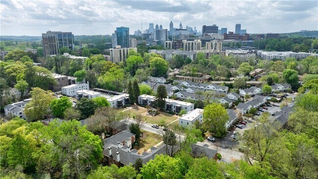 Building Photo - 115 Peachtree Memorial Dr NW