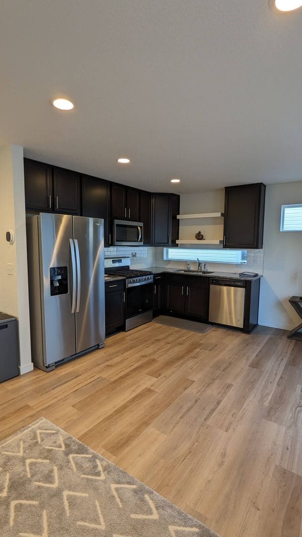 Building Photo - MODERN TWO STORY 2 BED/2 BATH IN BANNING LEWIS RANCH!