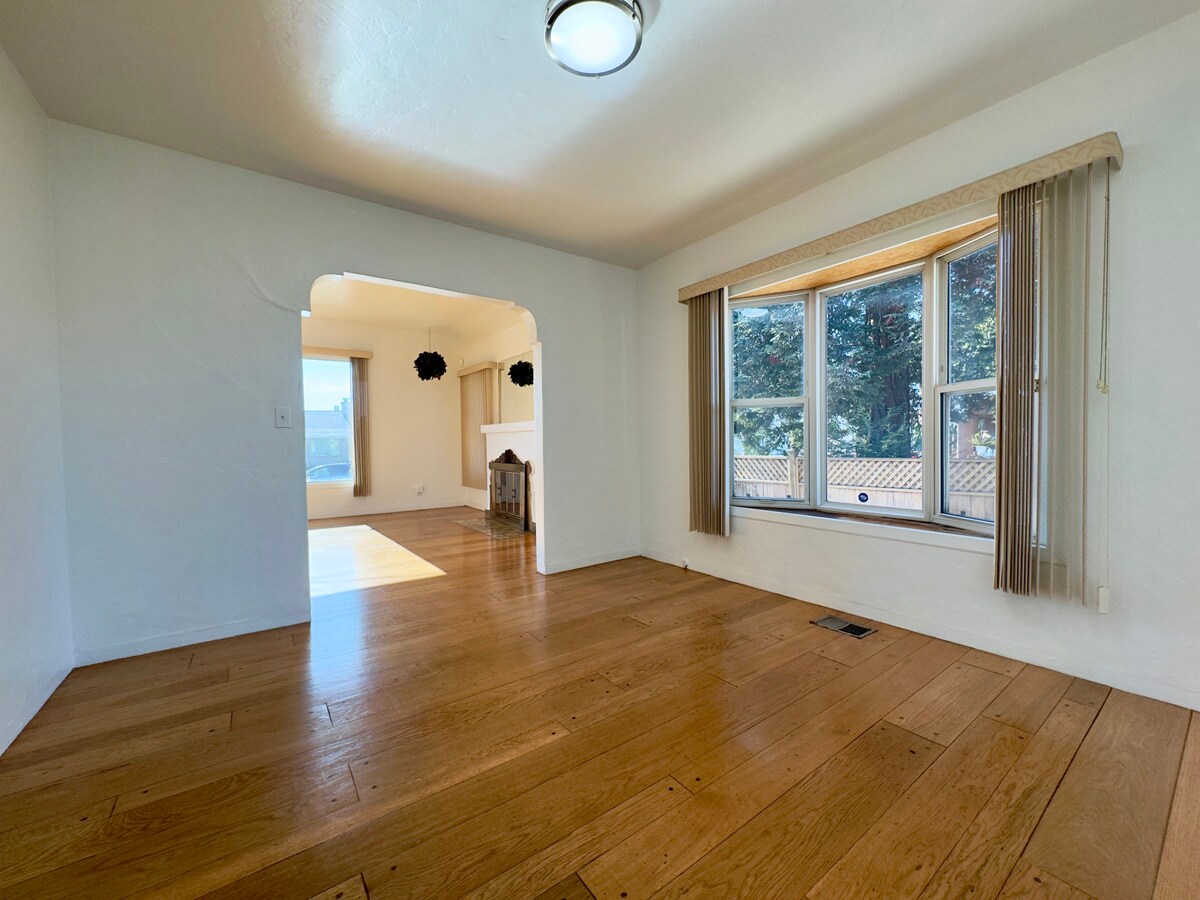 Building Photo - 2307 107th Ave