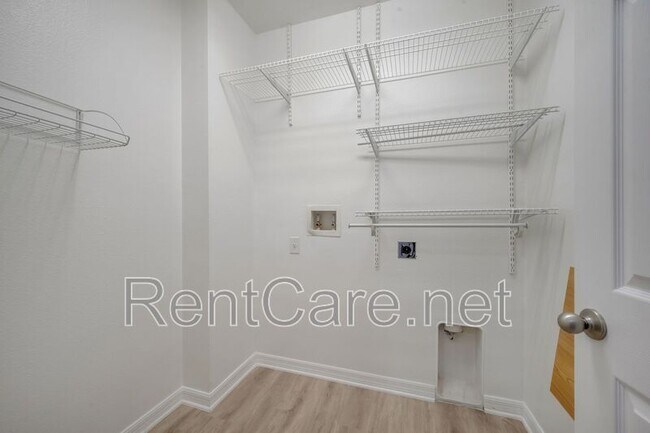 Building Photo - 1420 Marsh Meadow Ln