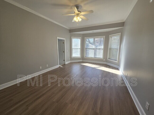 Building Photo - 315 Shadow Creek Dr