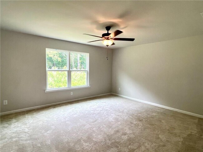 Building Photo - 5869 Wheeler Ridge Rd
