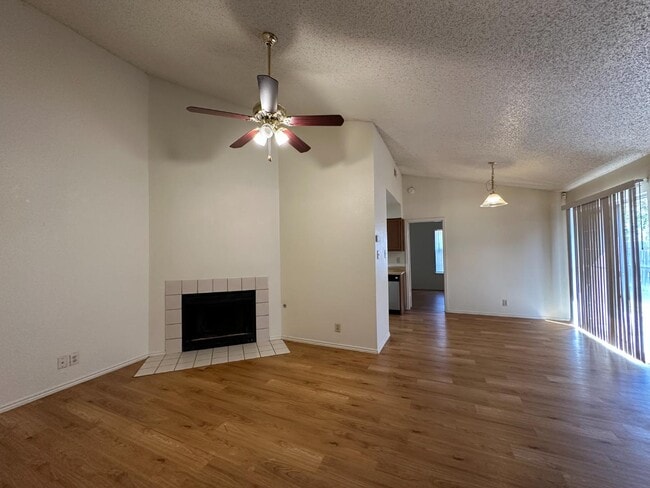 Building Photo - 9933 Ardash Ln
