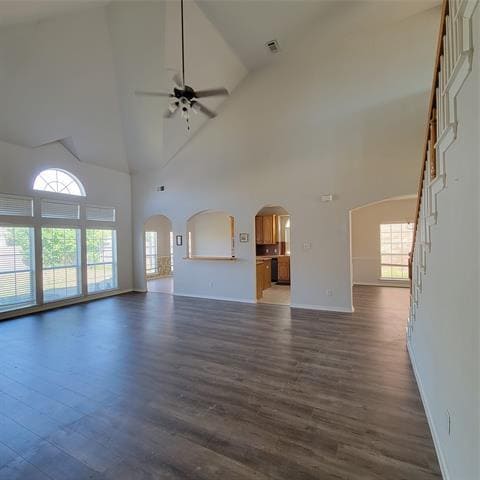 Building Photo - 5400 Meadow Valley Dr