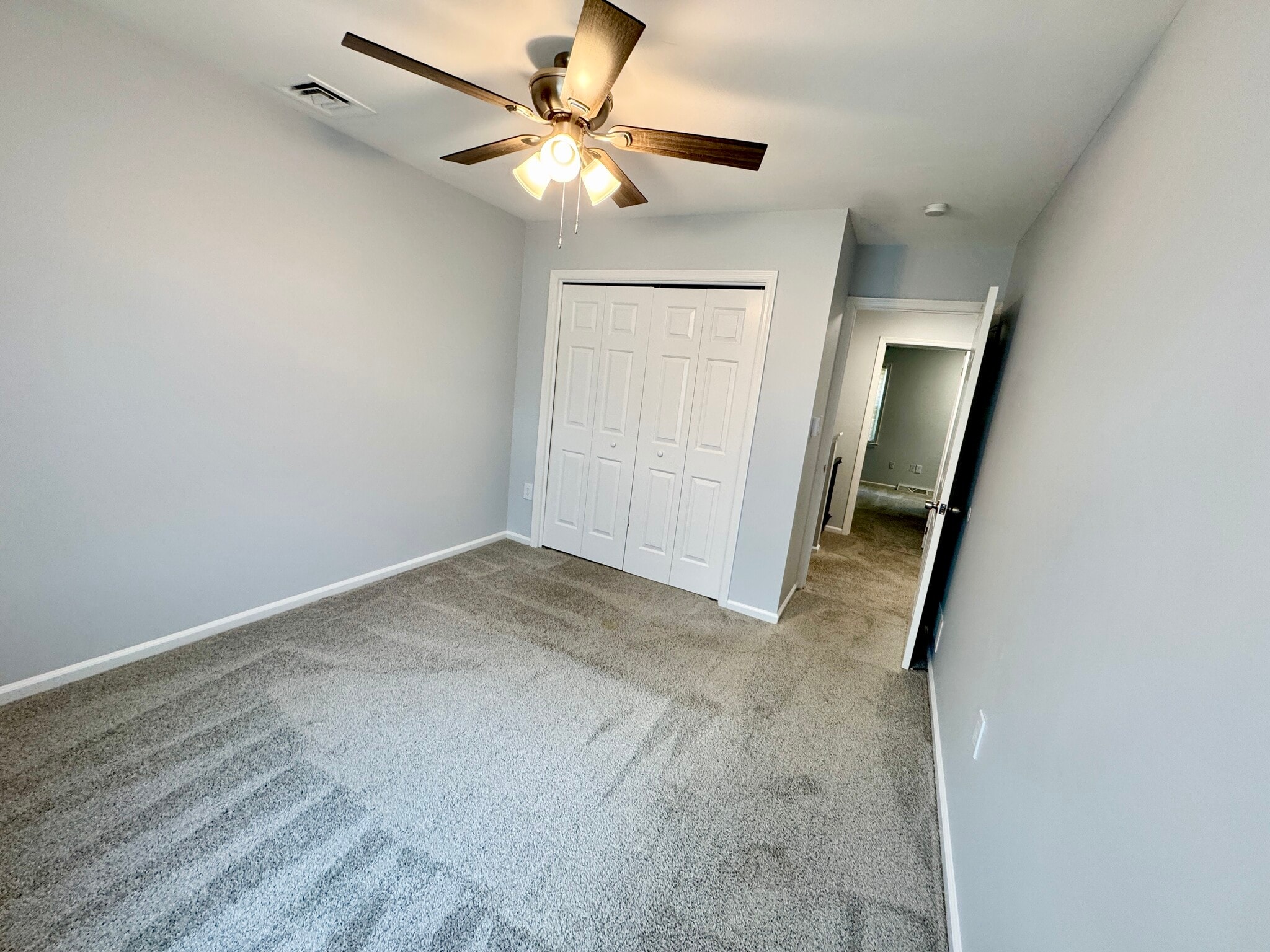 Bedroom number 3 - 1984 Cricklewood Cv