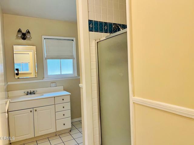 Building Photo - 1305 Bedford Rd