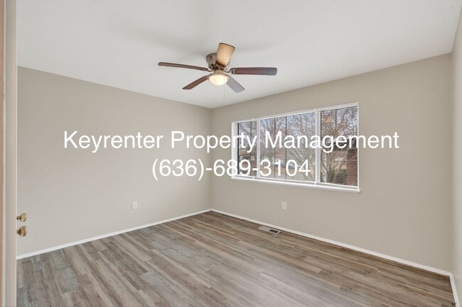 Building Photo - Updated 3-Bedroom Home with Fenced Yard in Florissant