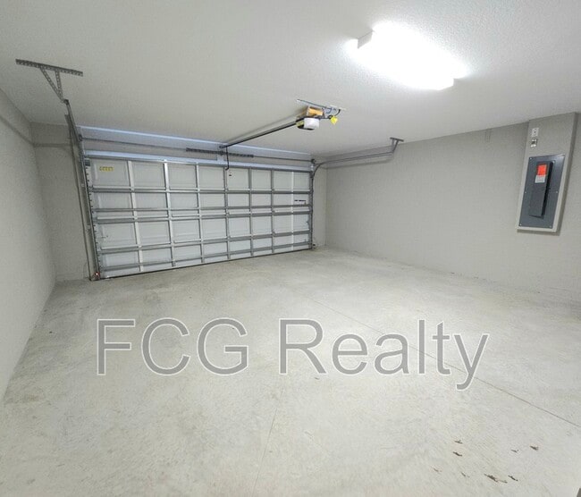 Building Photo - 42 Pine Trace Course