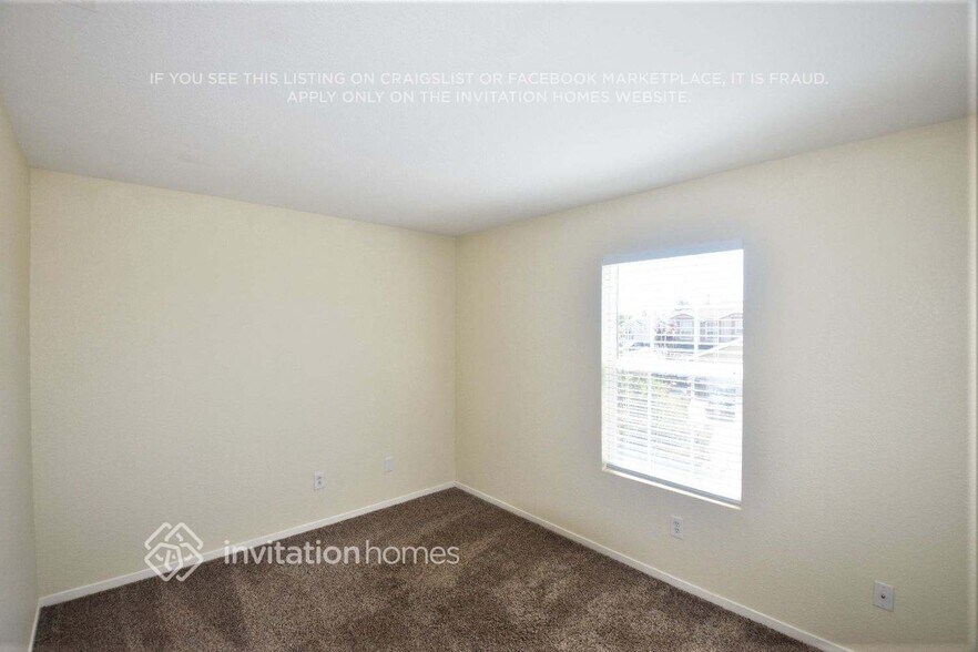 Building Photo - 38 Dawn Rose Way