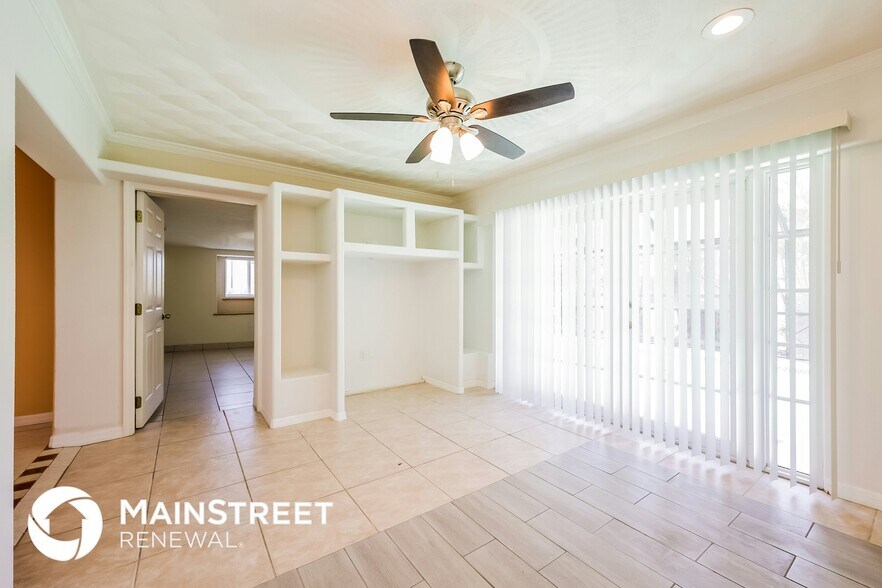 Building Photo - 16295 Mintra Ct