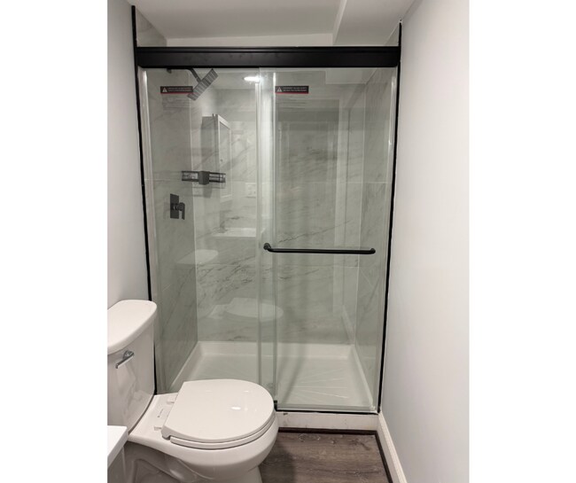 Building Photo - 1106 N Lakewood-BA AVAILABLE $750 W/BATH BA