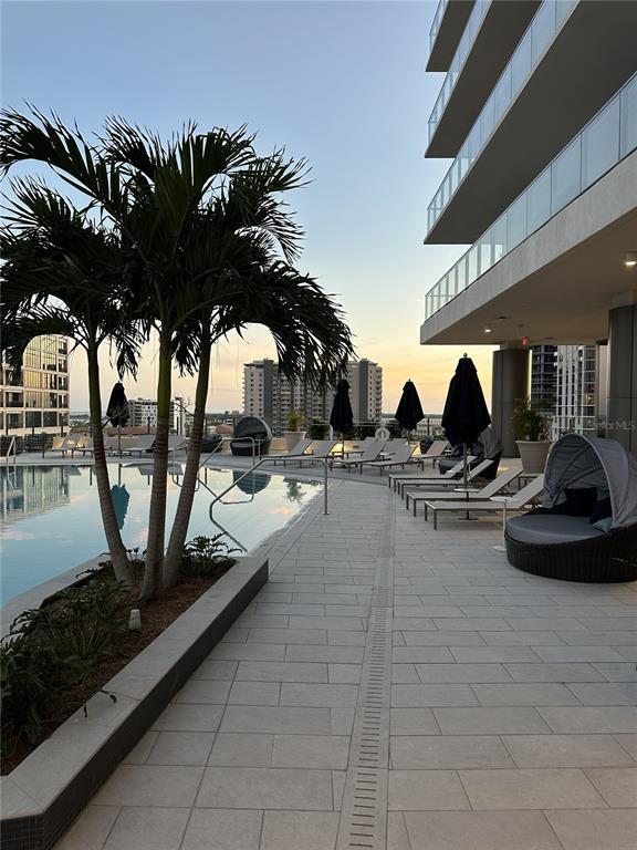 Building Photo - 275 1st Ave S