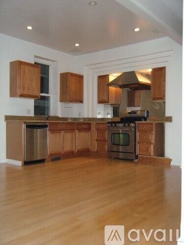 Building Photo - 1728 N Hermitage Ave