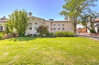 Building Photo - 5709 Beck Ave