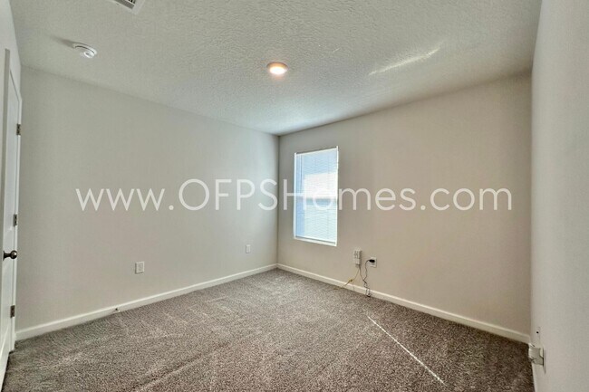 Building Photo - 3582 Sugar Maple Ln