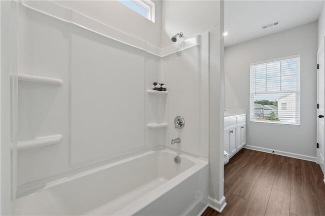 Building Photo - 708 Dover Spgs Dr