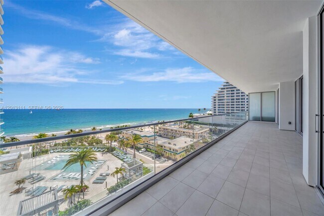 Building Photo - 153 N Seabreeze Blvd