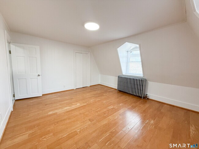 Building Photo - 40 Franklin St