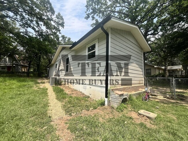 Building Photo - Fully Remodeled 2 Bedroom 2 Bath in Gun Ba...