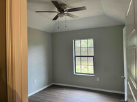 Building Photo - 5430 Villa Del Angeles