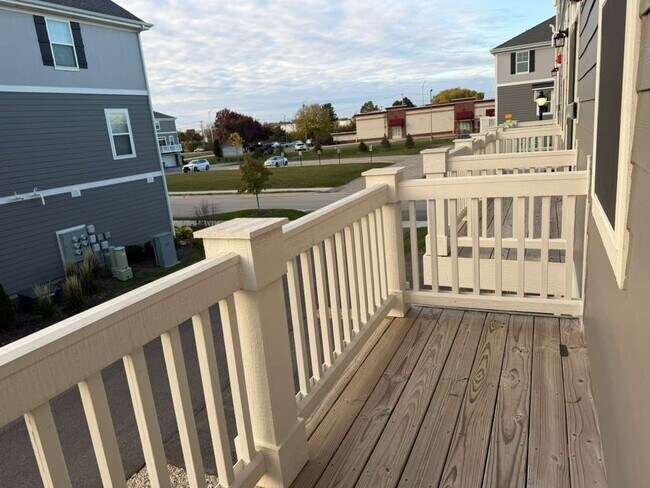 Building Photo - 2016 Yellowstone Blvd