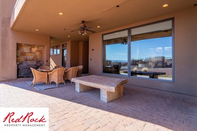 Building Photo - Incredible 4 Bedroom, 4 Bathroom FULLY FURNISHED Property in Entrada with a Private Pool! 18 Mont...