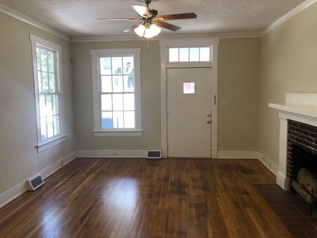 Building Photo - 1177 Tate Dr