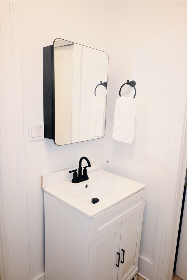 198 Broad St 198 Broad St Killingly CT 06239 Apartment Finder