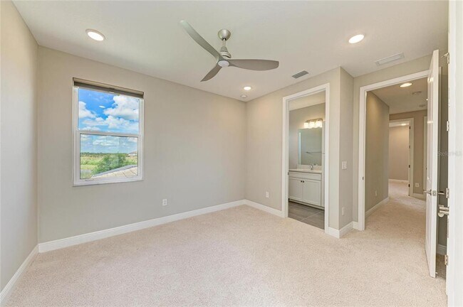 Building Photo - 4745 Antrim Dr