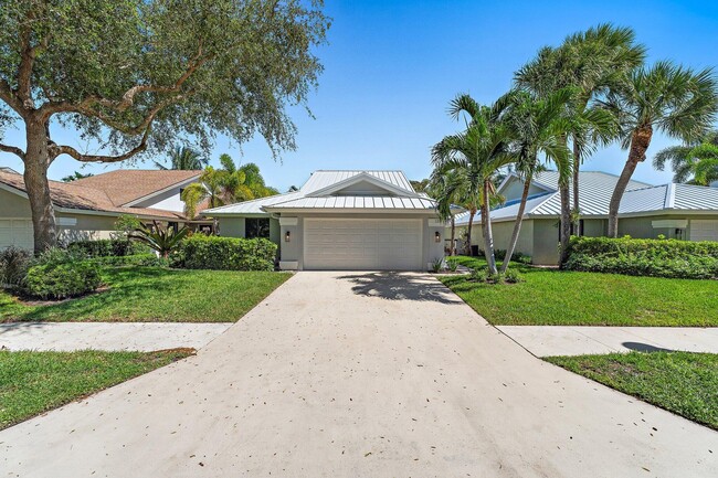 Building Photo - 139 Sand Pine Dr