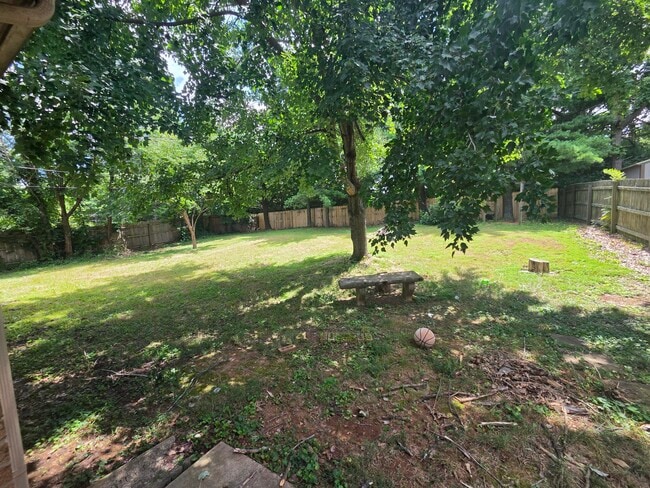Building Photo - 3334 Nevius Dr