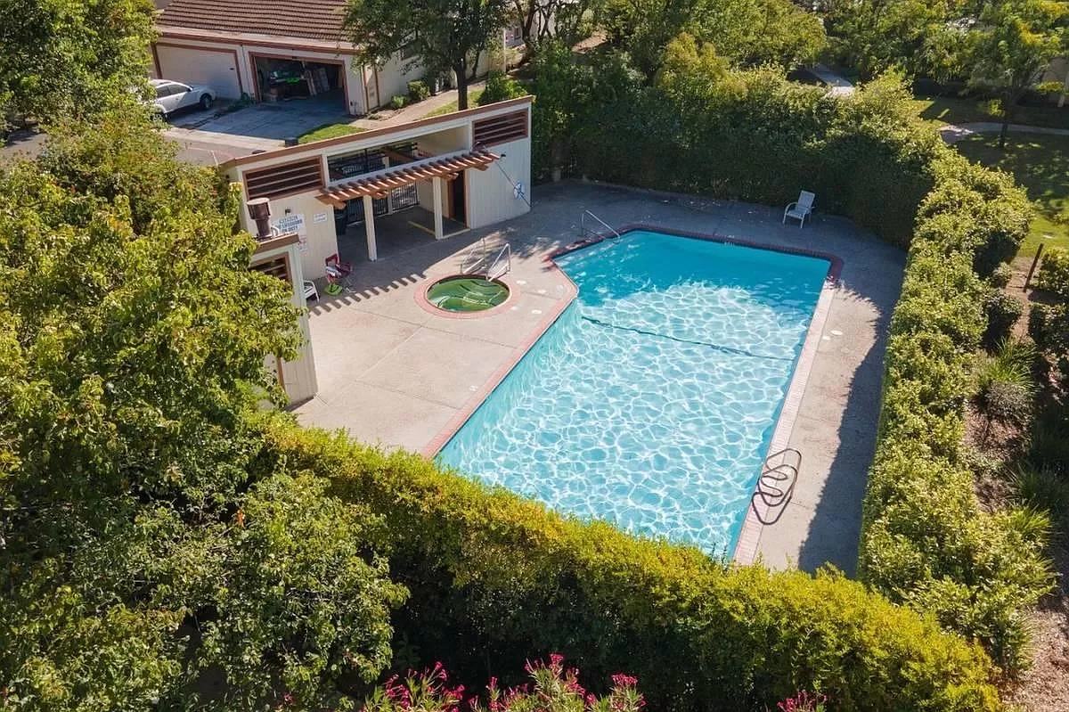 2nd pool and spa - 1896 Mountain Creek Ct