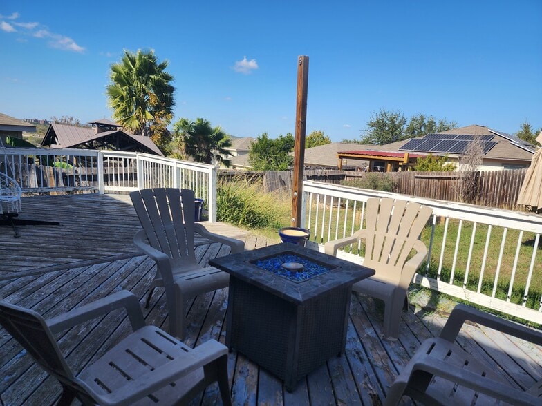 Building Photo - 5866 Wildcat Cyn