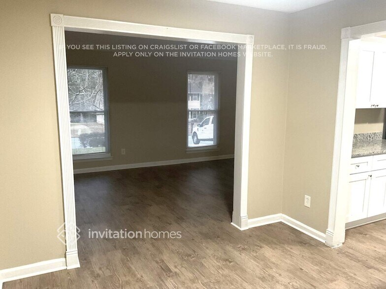 Building Photo - 155 Barrington Dr E