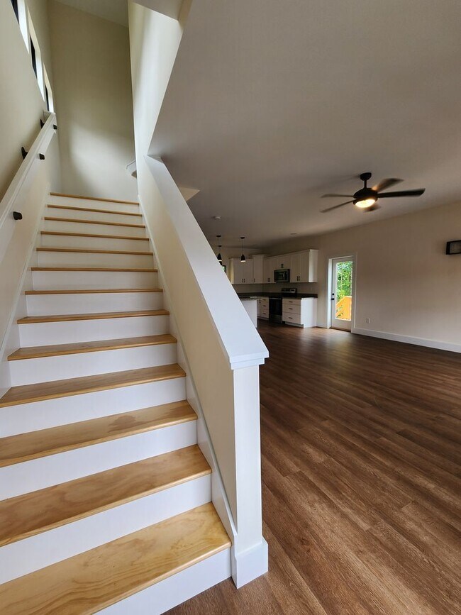 Building Photo - Swannanoa Rental