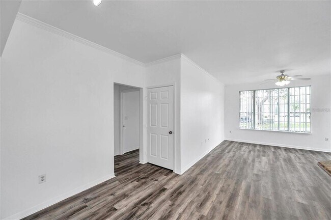Building Photo - 9602 Lake Chase Island Way