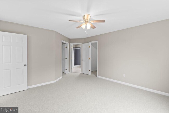 Building Photo - 25001 Half Pone Point Rd