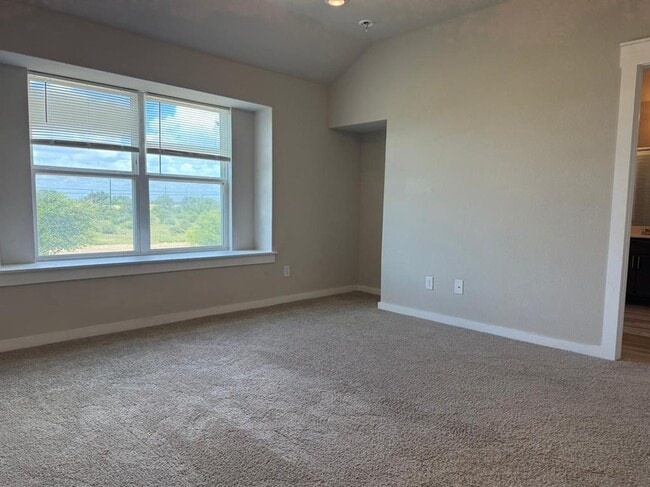 Building Photo - 2227 Rocoso Trl