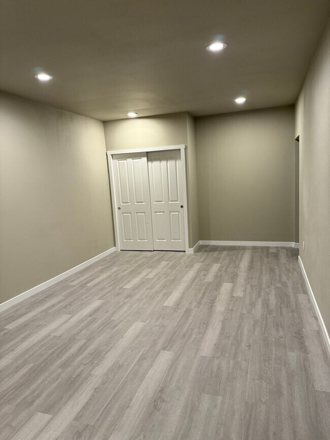 Building Photo - Shafran Estates MHP LLC