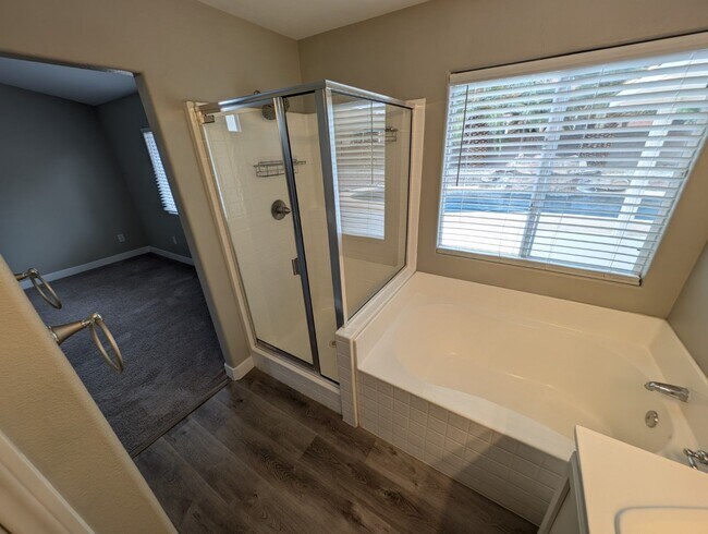 Building Photo - 8040 Villa Rosarito St