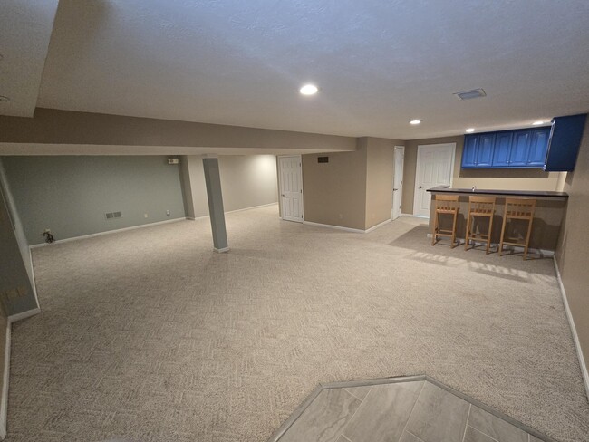 Building Photo - 1021 Whirlaway Dr